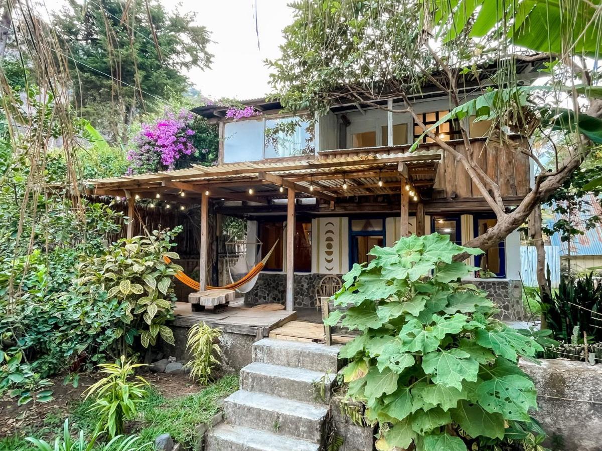 Unicorn Reborn - Peaceful Rentals San Marcos La Laguna Ngoại thất bức ảnh